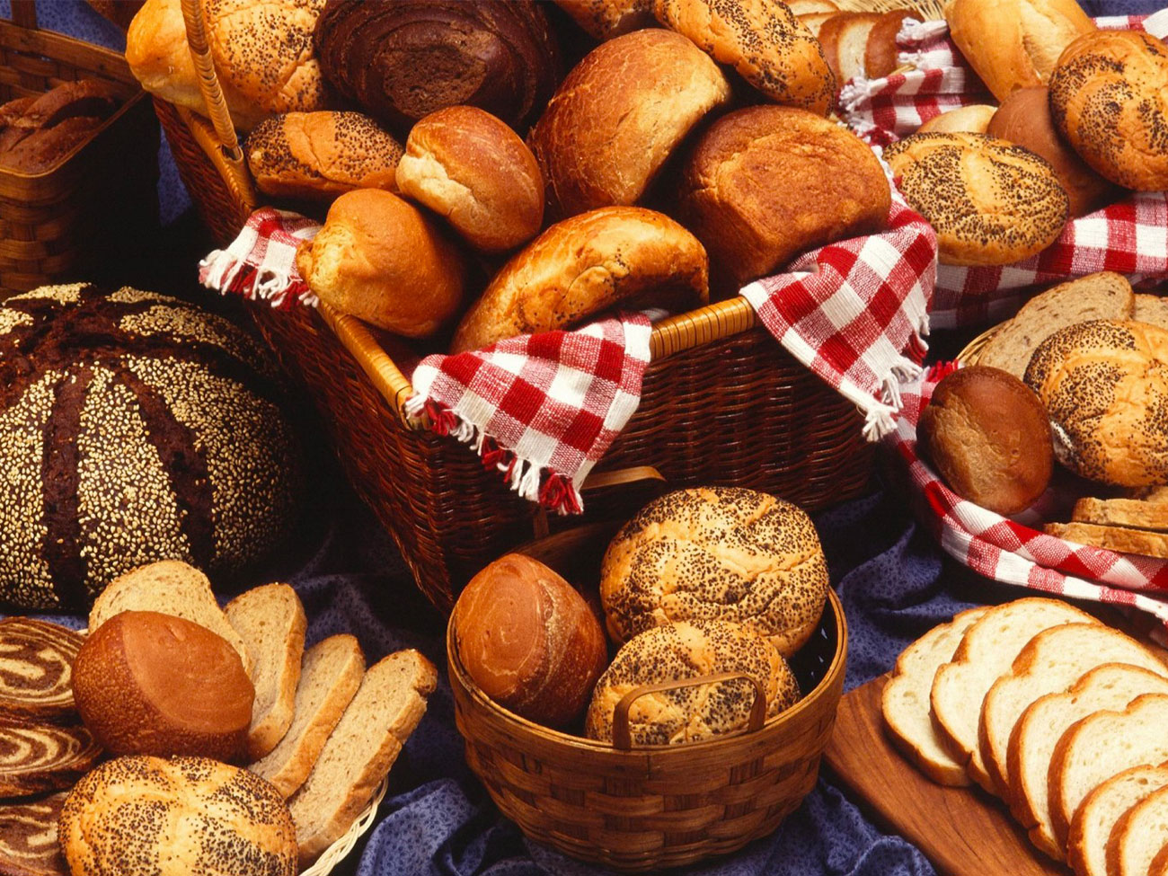 french baguette bread bakeries love spots marseilles