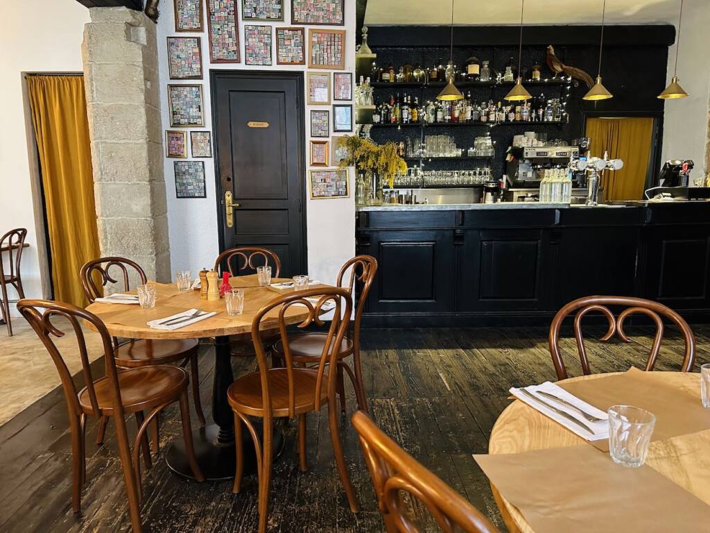 Le 44 : bistrot cuisine française à Marseille (bar)