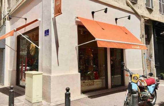 Sunchild bazaar, boutique de mode enfants à Marseille (devanture)