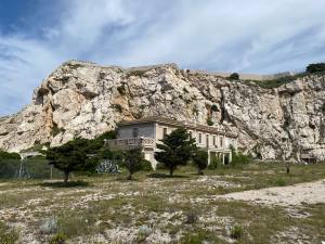Archipel du Frioul, les îles au large de Marseille 5pavillon Hoche)