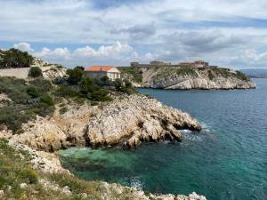 Archipel du Frioul, les îles au large de Marseille (route côtière)