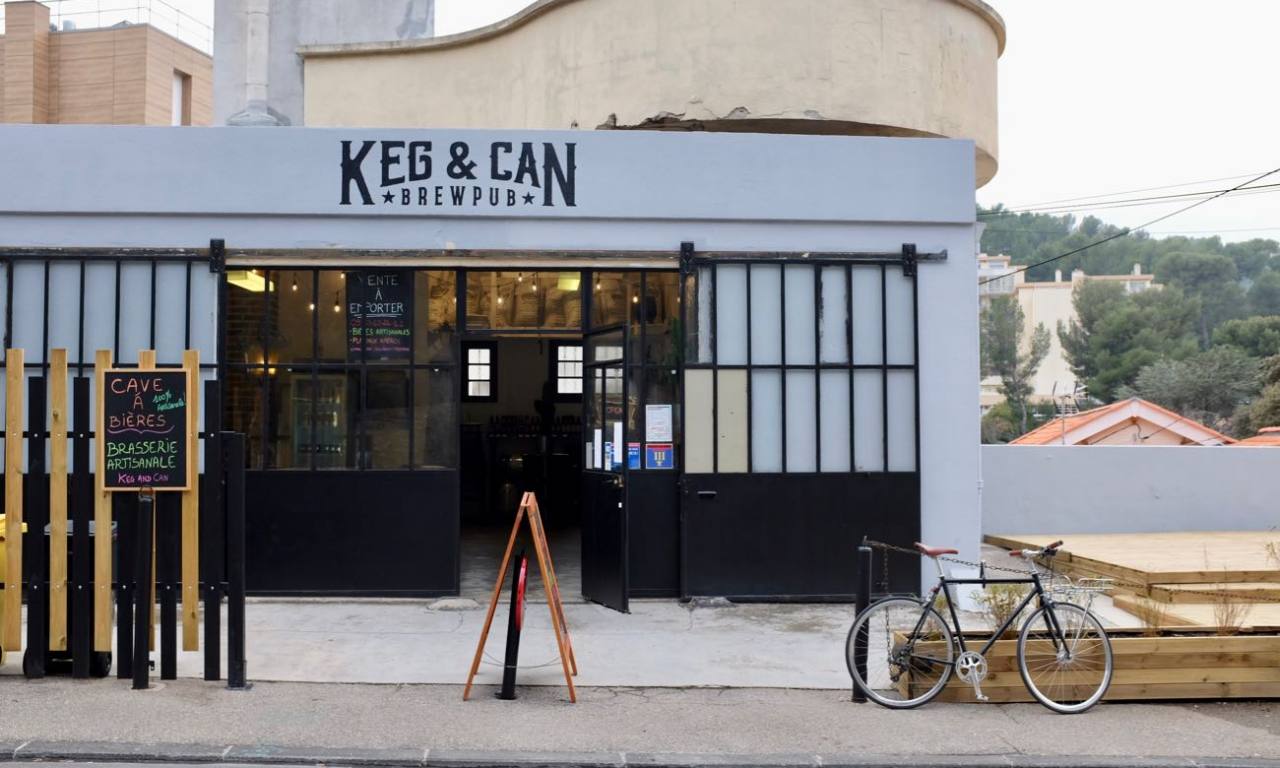 Keg & Can: micro-brasserie et bar à bières artisanales à Marseille (devanture)