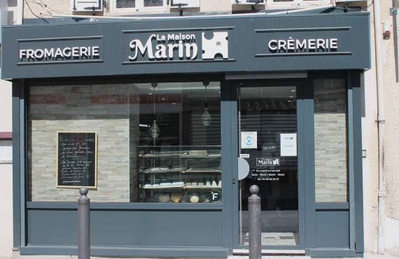 La Maison Marin, cheese shop in Mazargues (frontage)