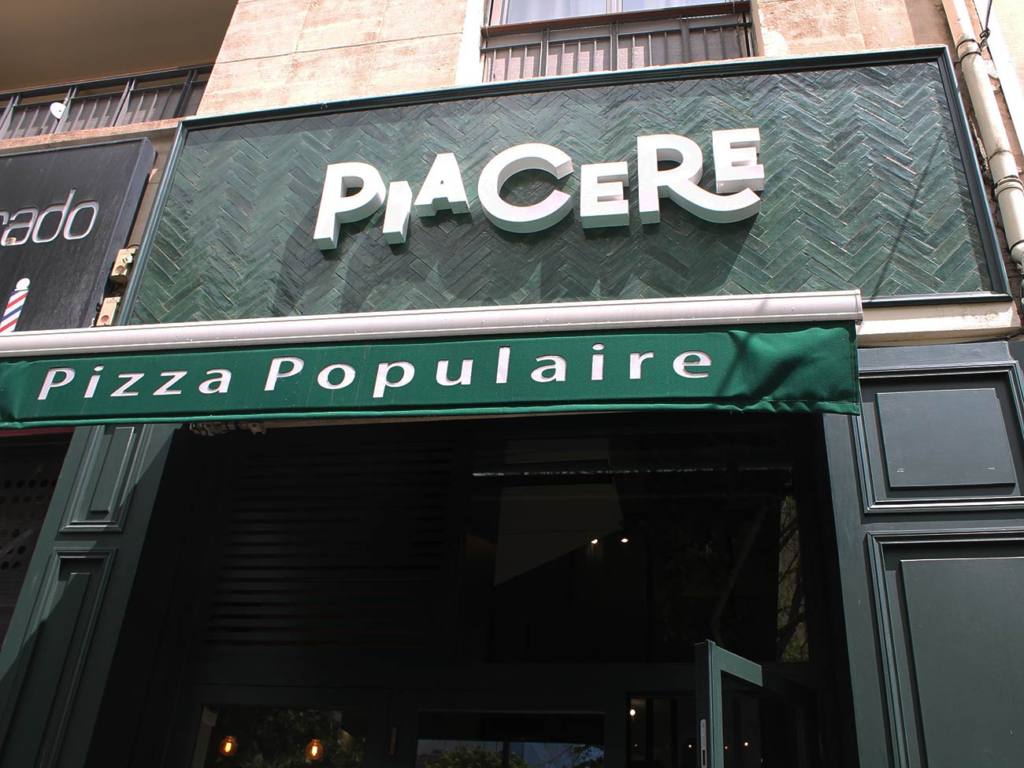 Piacere Pizza Populaire, Pizzeria Marseille, City Guide Love Spots (devanture)
