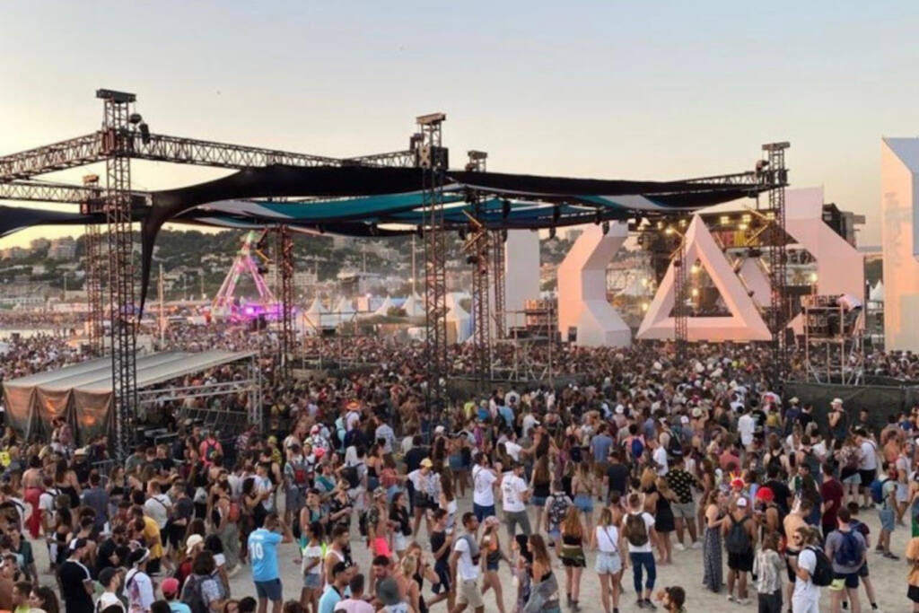 delta est un festival de musique à Marseille (scène)