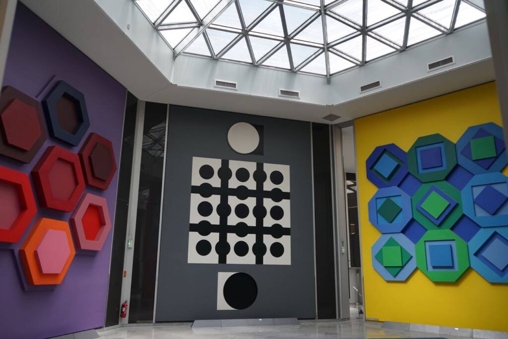 Foundation Vasarely, city guide love spots