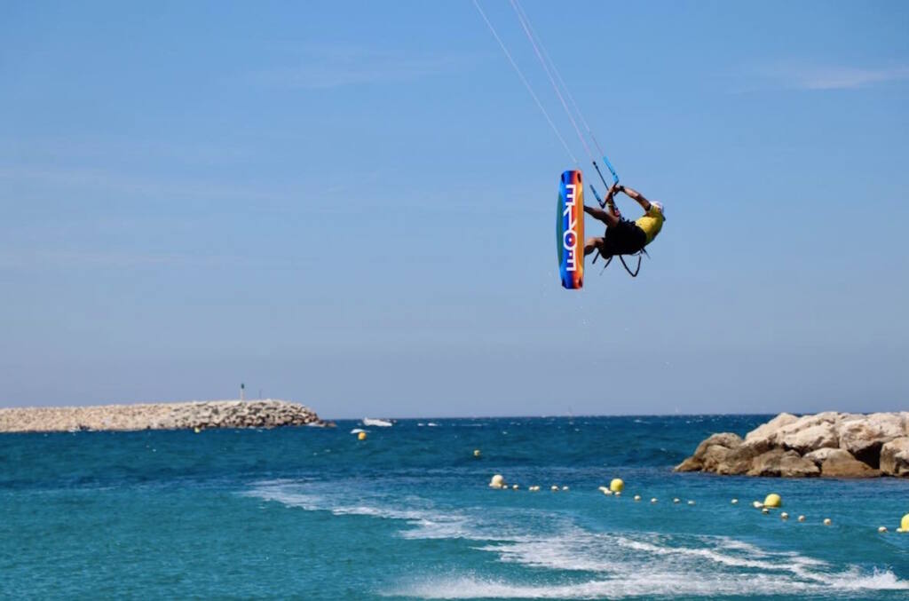 Freestyle Cup its un festival de glisse et cultures urbaines à Marseille (kite surf)