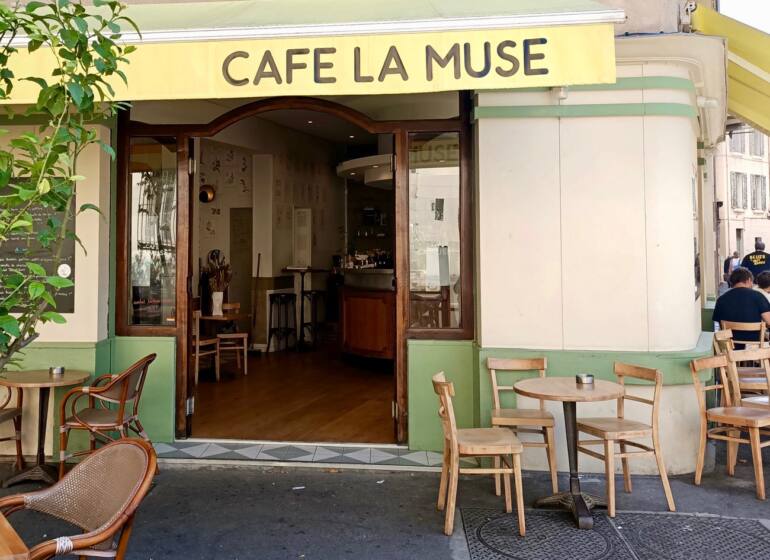 Café La Muse, café à Marseille : extérieur et terrasse