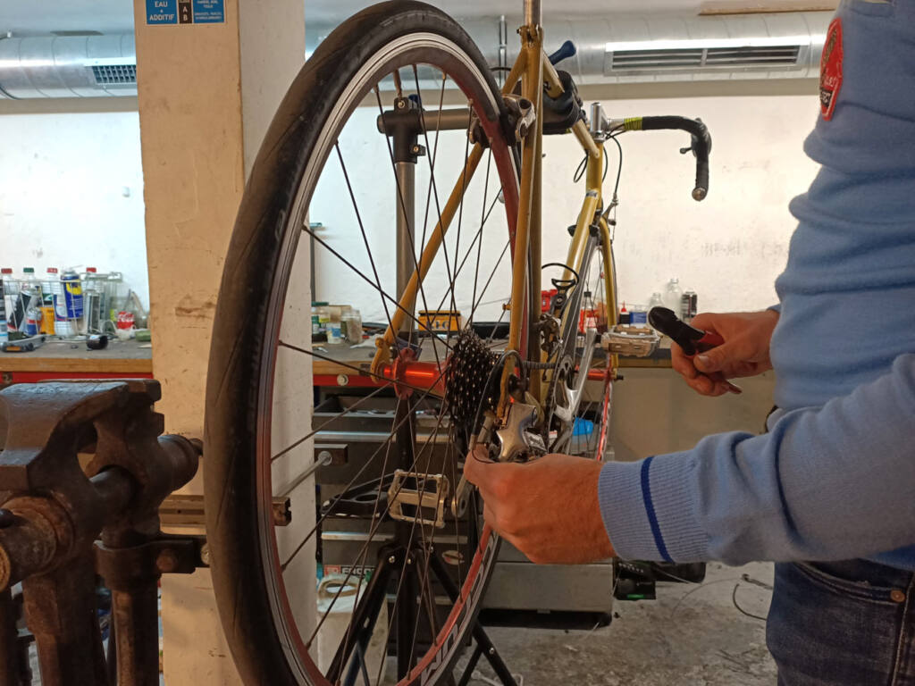 ZZ Vélo Vintage, réparation de vélo à Marseille : Réparation