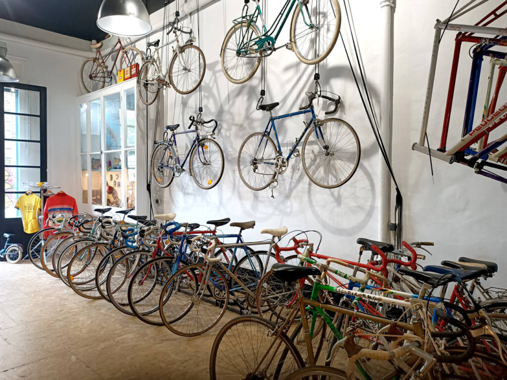 ZZ Vélo Vintage, Bike repair in Marseille : bikes