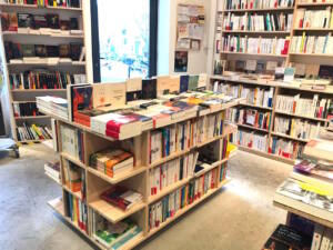 Mazette is a book store and cafe in Vauban in Marseille (interior)