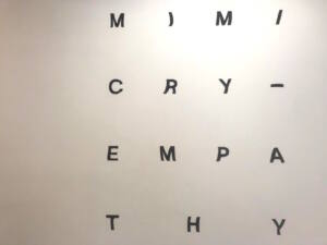 Et-moi, Les cendres du naufrage, Mimicry-empathy sont des expositions qui ont lieu à la Friche la Belle de Mai à Marseille (cartel)