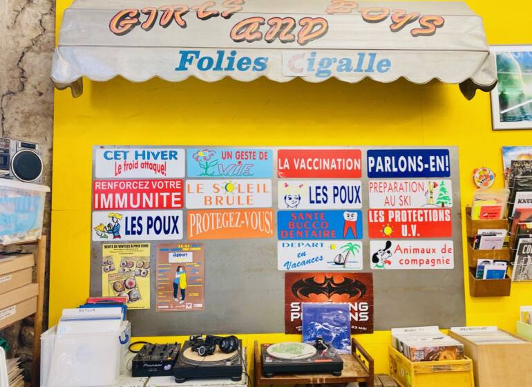 Dizonord, disquaire dans le quartier des Réformés à Marseille (store vintage)