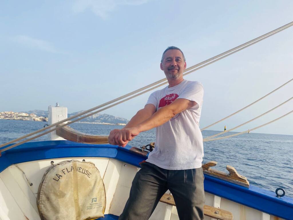 La Flâneuse : sortie en bateau traditionnel à Marseille (christian qui)