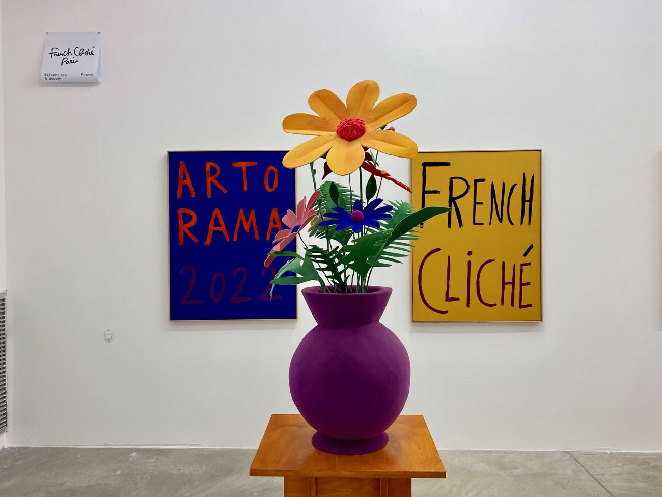 Art-O-Rama est un salon internationale d’art contemporain situé à la Friche la Belle de Mai à Marseille (French Cliché)