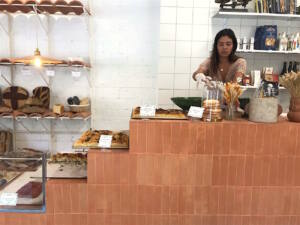 T65 artisanal bakery on avenue de la Corse in the 7th arrondissement of Marseille (Ambre Baker)