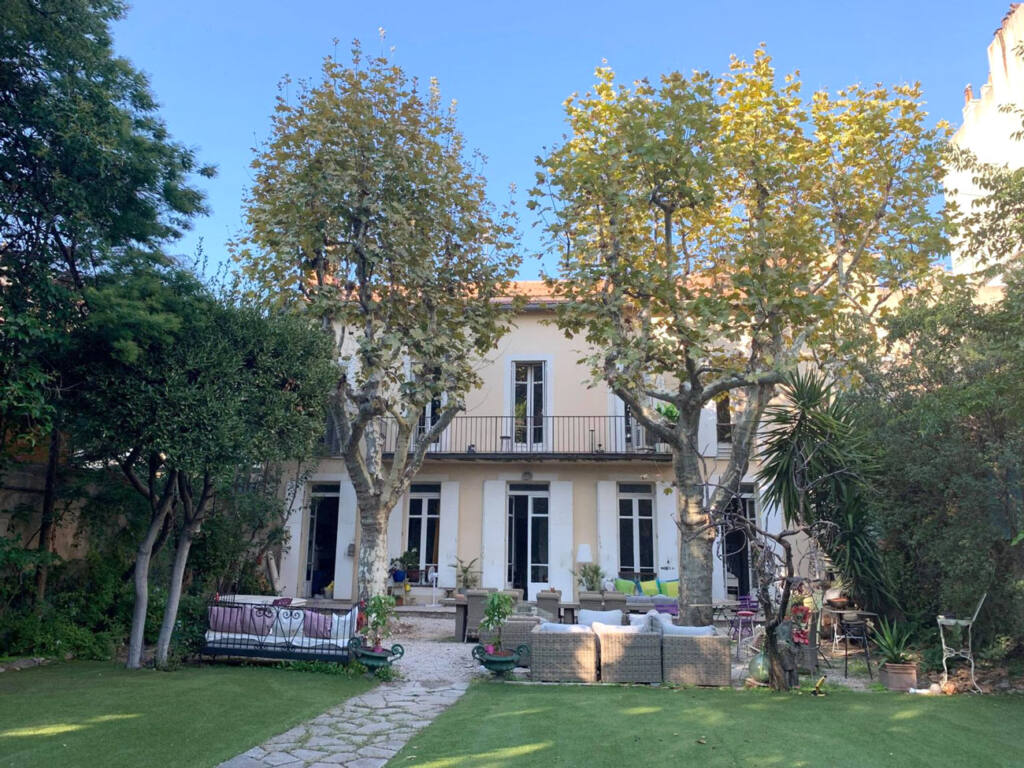 Le Transvaal : maison d'hôtes à Marseille (jardin)