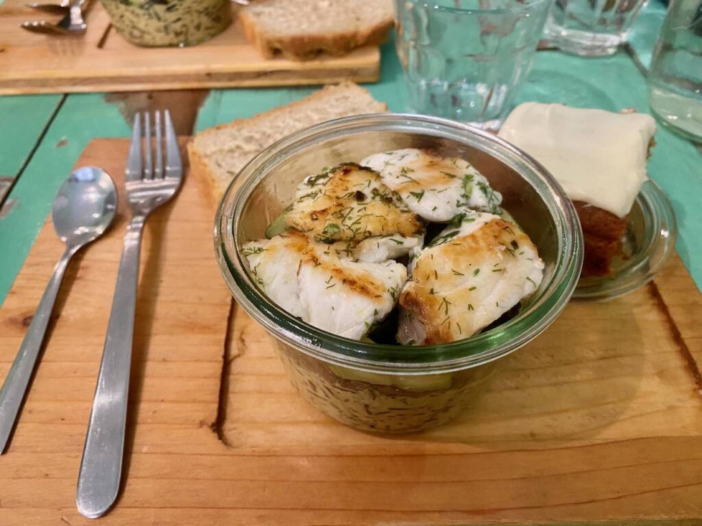 afé Régal : cantine de cuisine locale et solidaire à Marseille (bocaux)
