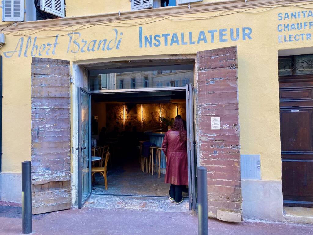 Ivresse,Cellar and wine bar with natural wines in Marseille (exterior)