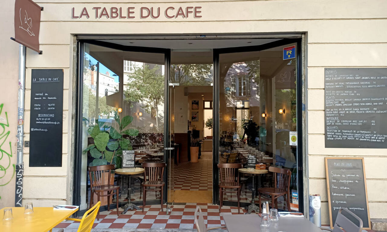 La Table du café, bistrot à Marseille : terrasse sur rue