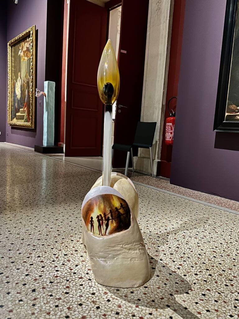 Grillée : Exposition de Tamar Hirschfeld au Musée d'Histoire de Marseille (Défi : le feu avec une seule allumette !)