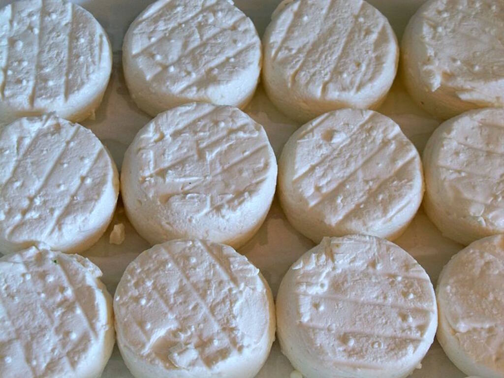 Raisin crème est une fromagerie et une cave à vins située dans le quartier de la Pointe Rouge à Marseille (fromages)