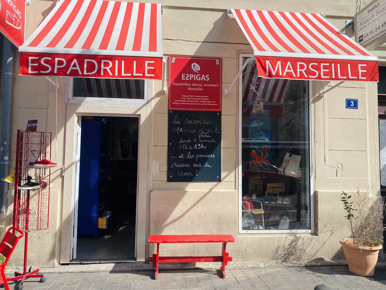 Espigas, espadrille à Marseille (stores)