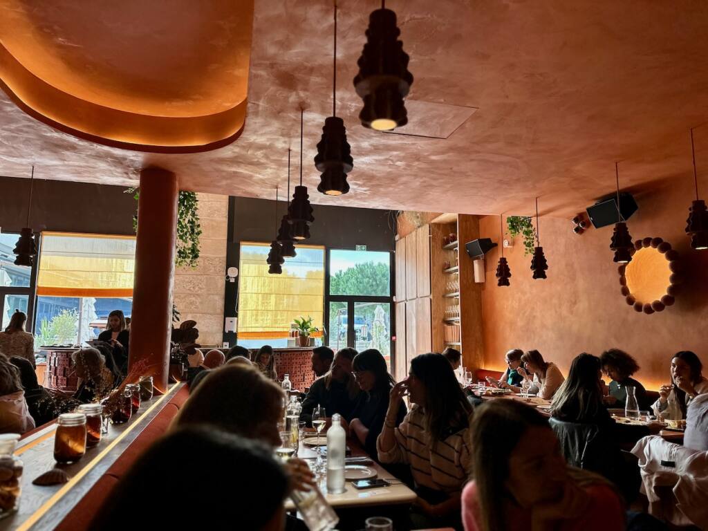 Forest : restaurant de cuisine méditerranéenne à Marseille (salle)