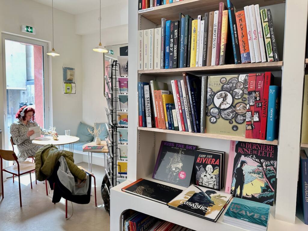Mima : librairie indépendante et généraliste dans le quartier de Montredon à Marseille (café)