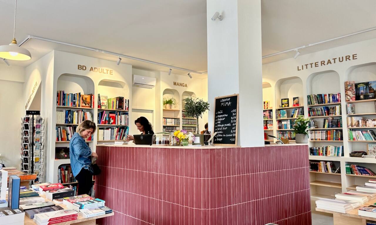 Mima : librairie indépendante et généraliste dans le quartier de Montredon à Marseille (comptoir)