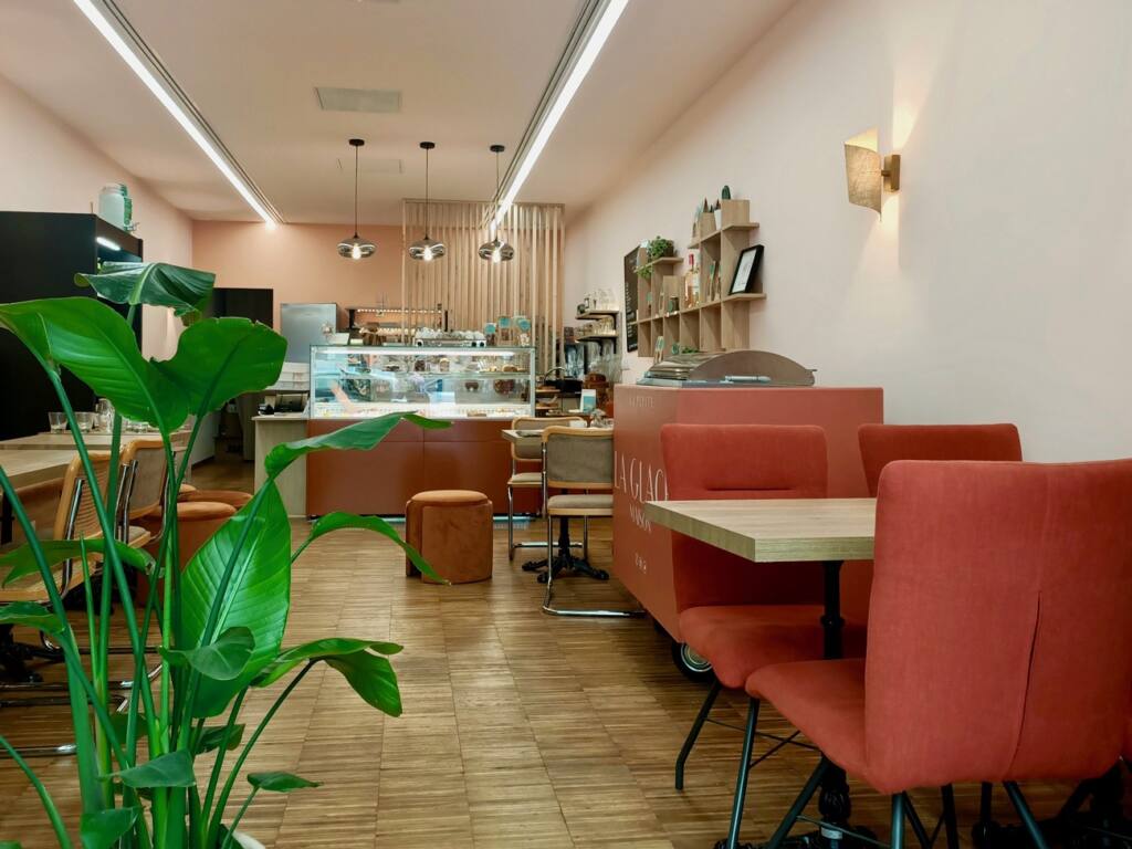 La Pépite – Gluten-free pastry shop in Marseille – City Guide Love Spots (interior)