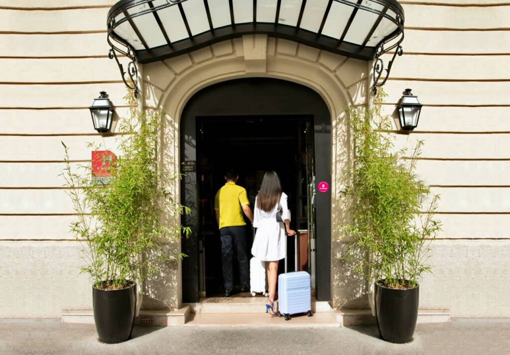 Nanny Bag - Luggage storage at partner shops and hotels in Marseille - City Guide Love Spots