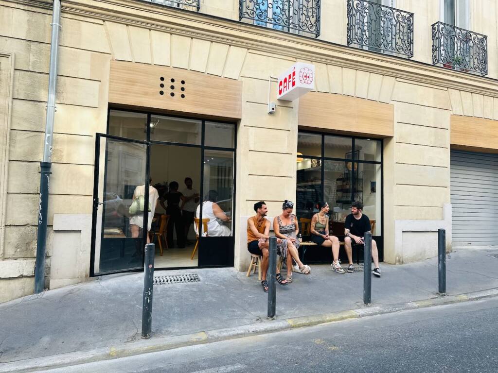 Pollux - Coffee shop in Marseille - City Guide Love Spots (facade)