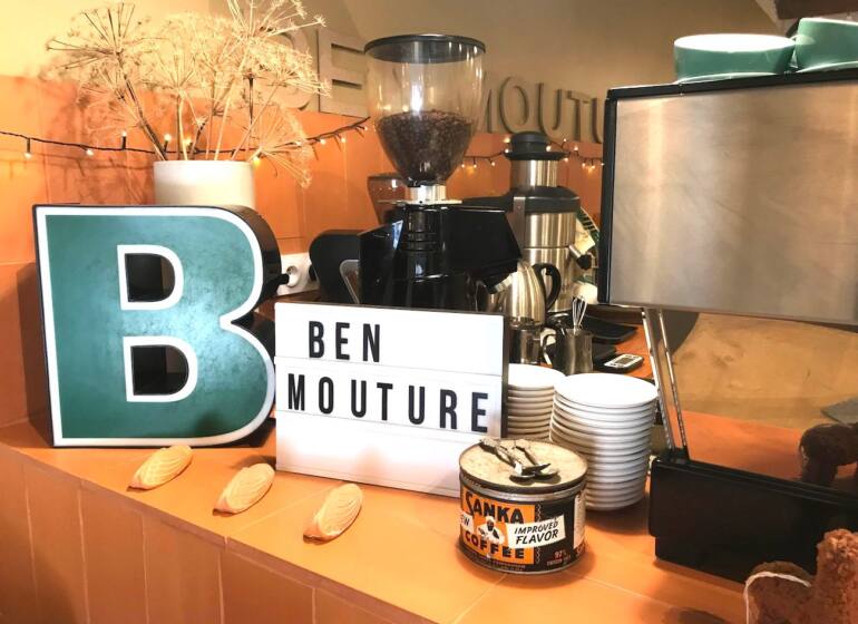 Ben Mouture est un coffee shop situé dans le quartier de Saint-Victor (détail du bar)