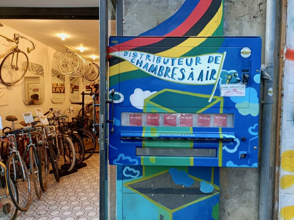 Cycles Fayah, achat et réparation de vélos à Marseille : distributeur de chambres à air