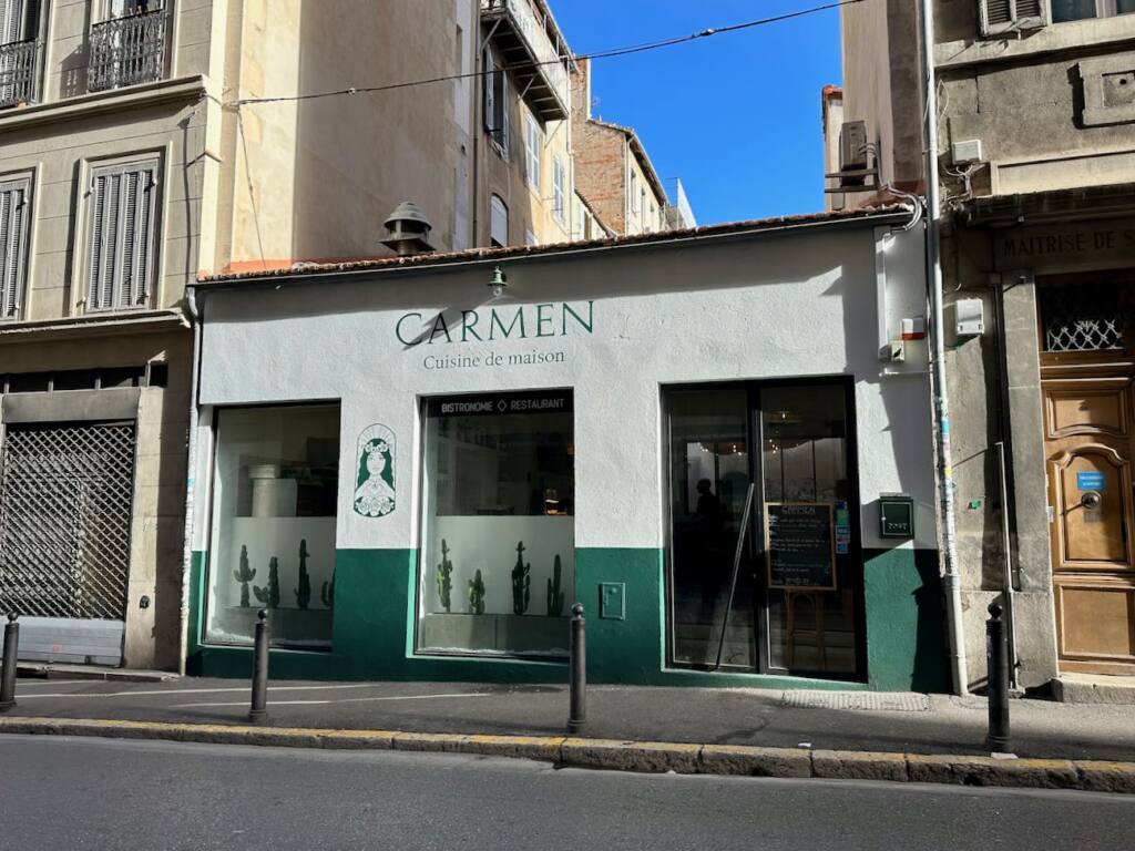 Carmen : restaurant méditerranéen à Marseille (devanture))