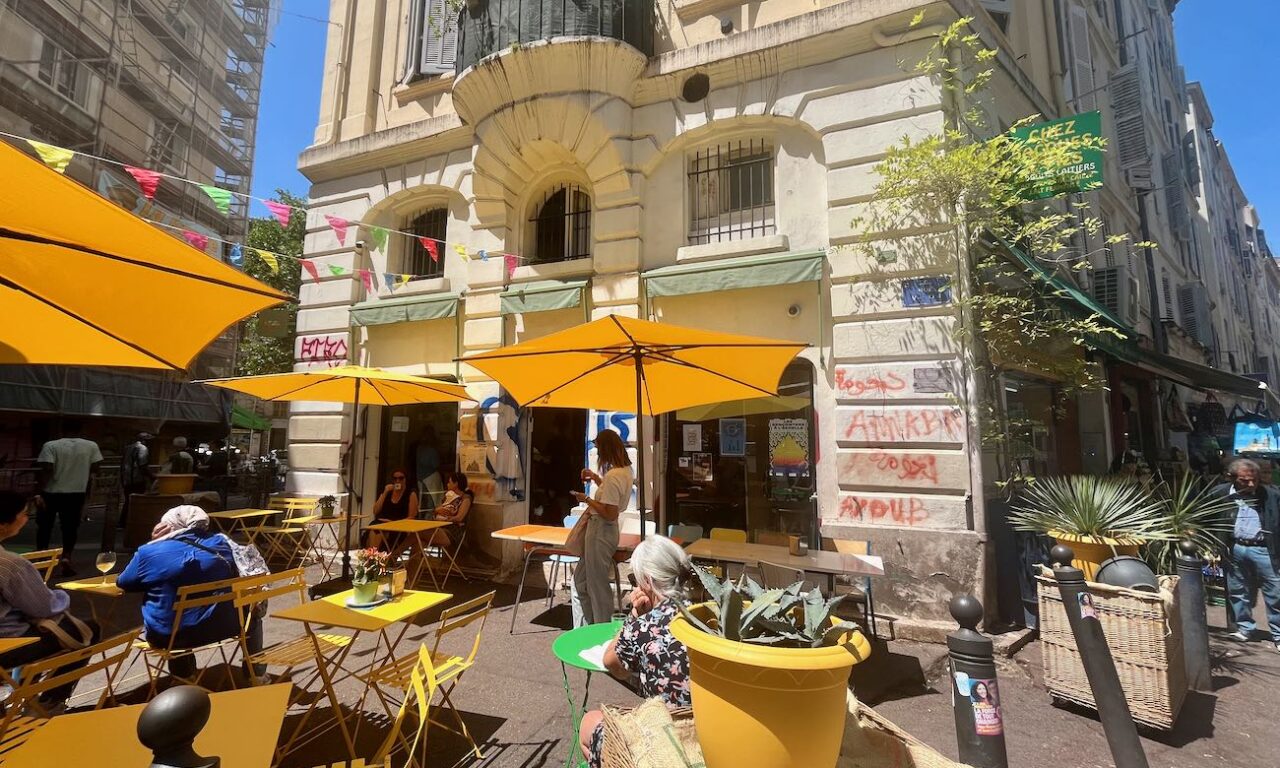 El Barrio est un restaurant de street food latino-américain situé dans le quartier de Noailles à Marseille. (streetview)