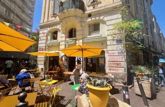 El Barrio est un restaurant de street food latino-américain situé dans le quartier de Noailles à Marseille. (streetview)
