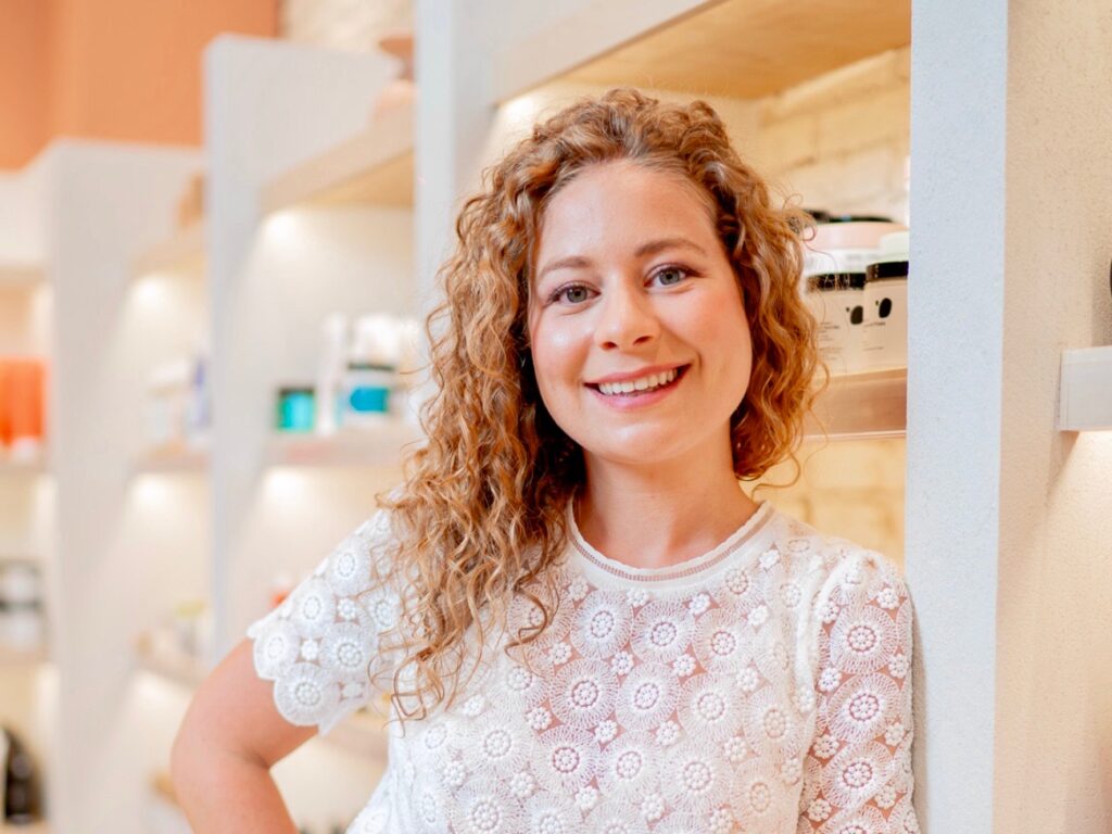 la belle boucle, coiffeur à Marseille : Laureen fondatrice