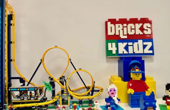 Bricks 4 Kidz à Marseille est un centre de créativité Lego proposant des ateliers éducatifs, des fêtes d'anniversaire et des team buildings. (constructions)