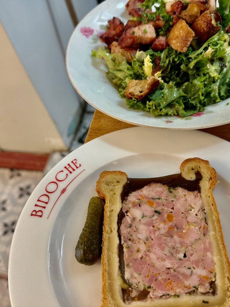 Paupiette : restaurant de viandes à Marseille (pâté en croûte)