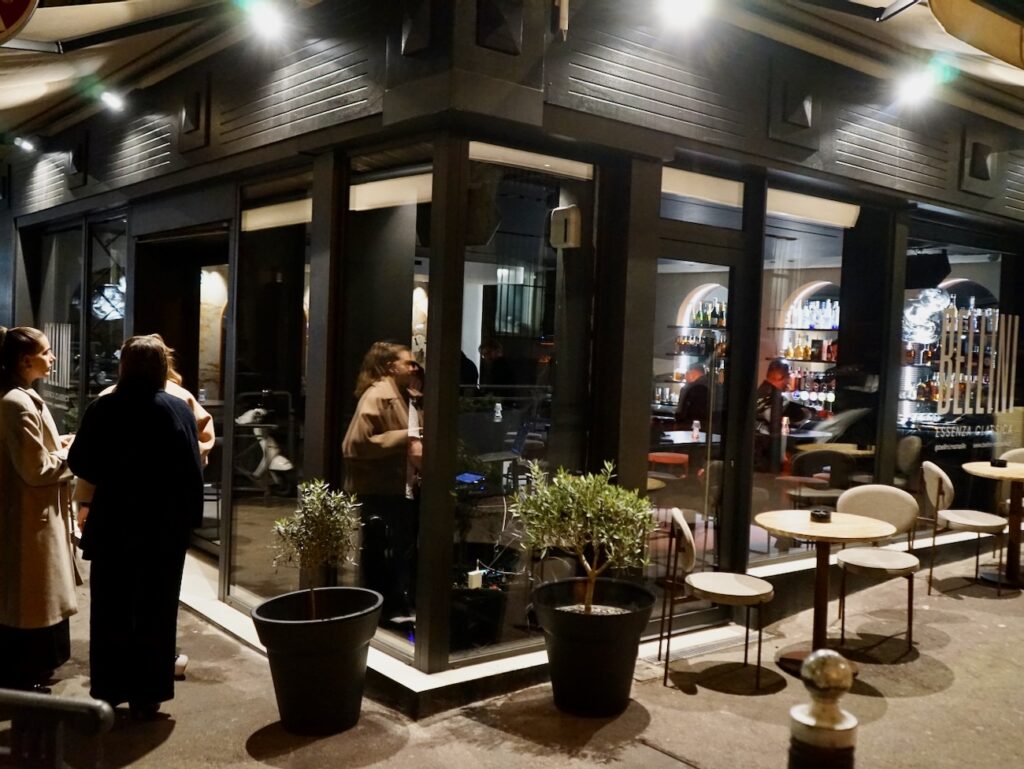 Bellini : bar à cocktails et assiettes de partage à Marseille (Terrasse)
