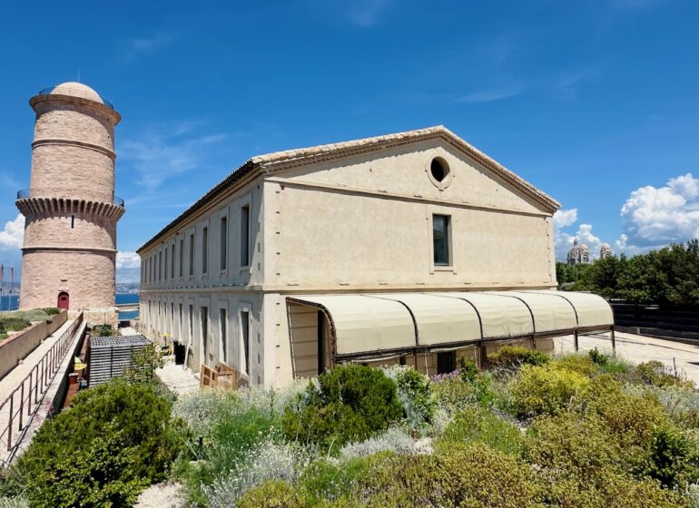 Le Café du Fort : Coffee-shop et cantine au Fort Saint Jean-Mucem de Marseille (tour)