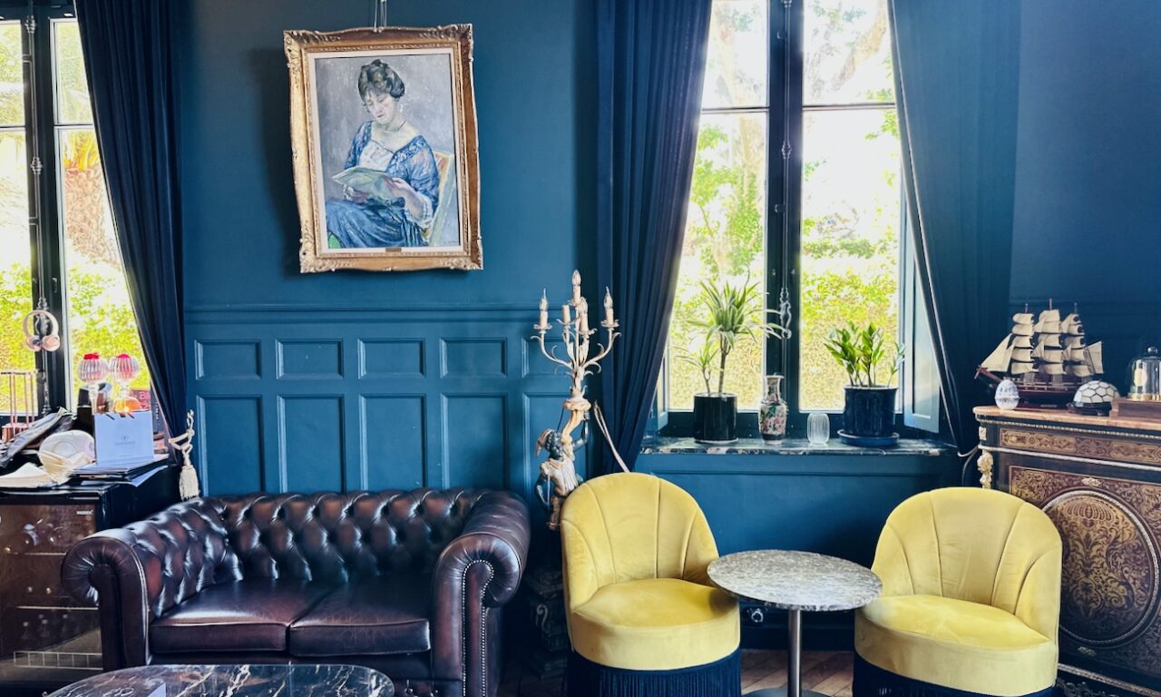 Pavillon Sédille : Le restaurant du Château Beaupin (salon)