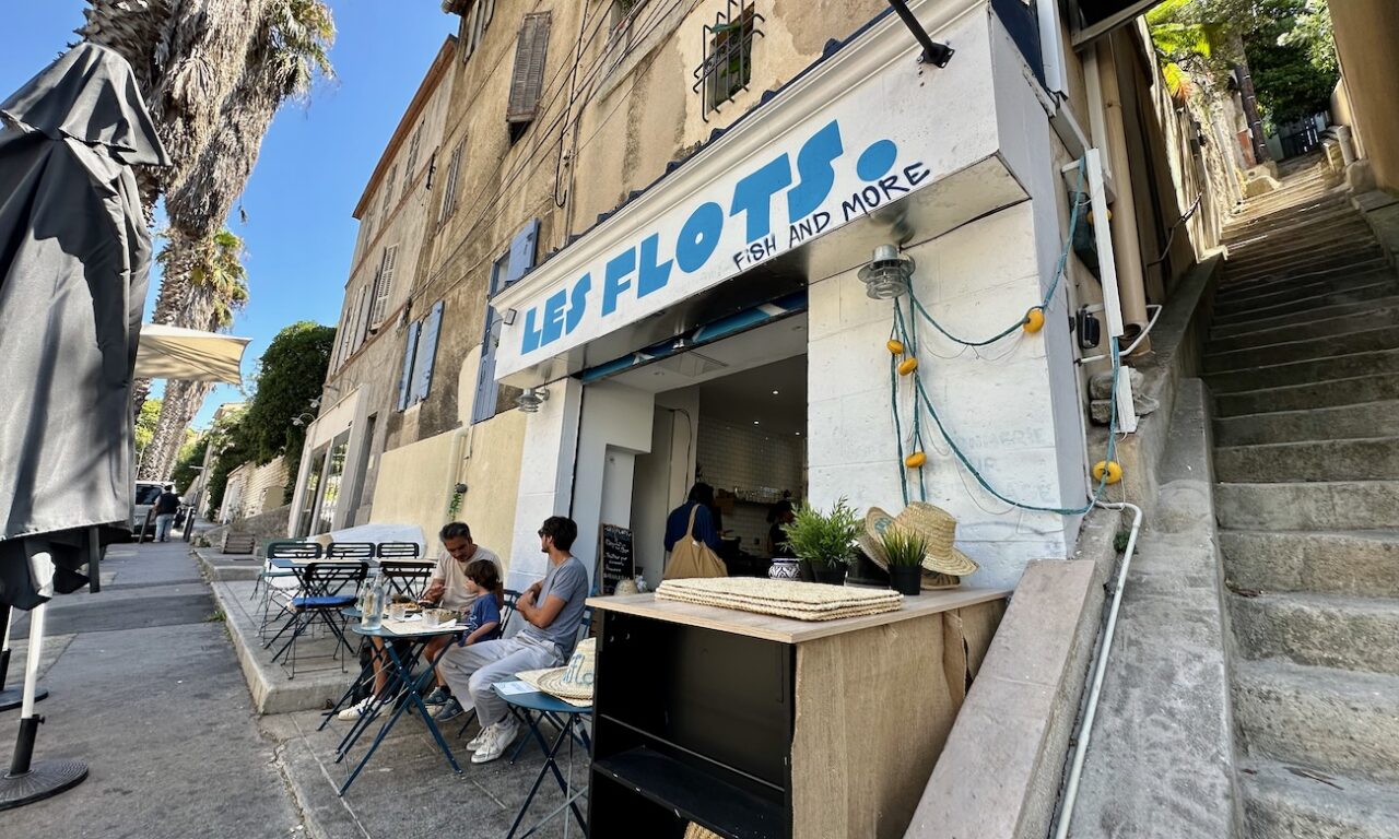 Les flots : street-food de la mer à Marseille (vallon de l'oriol)