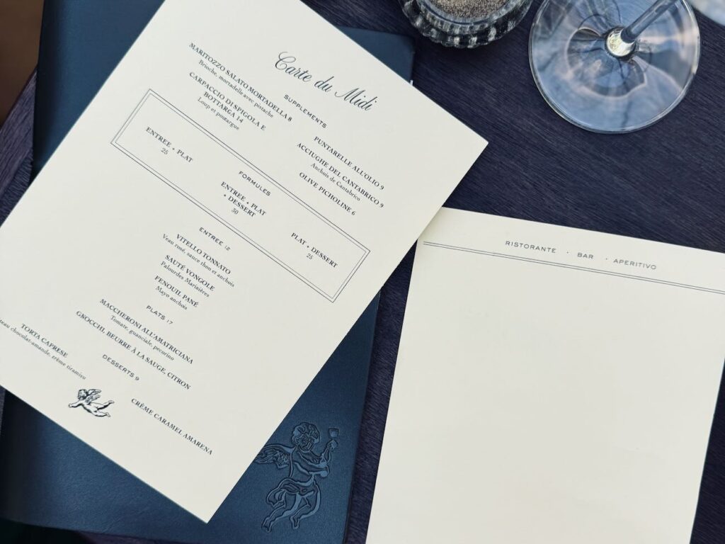 Ciccino est un restaurant italien situé rue Paradis à Marseille. Il propose une carte inspirée, une cave riche et l’art de recevoir à l’italienne. (carte)