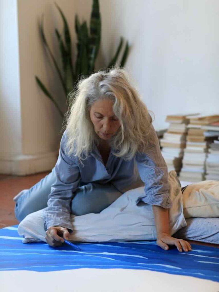 Florence Denou est une artiste pluridisciplinaire installée à Marseille (peinture)