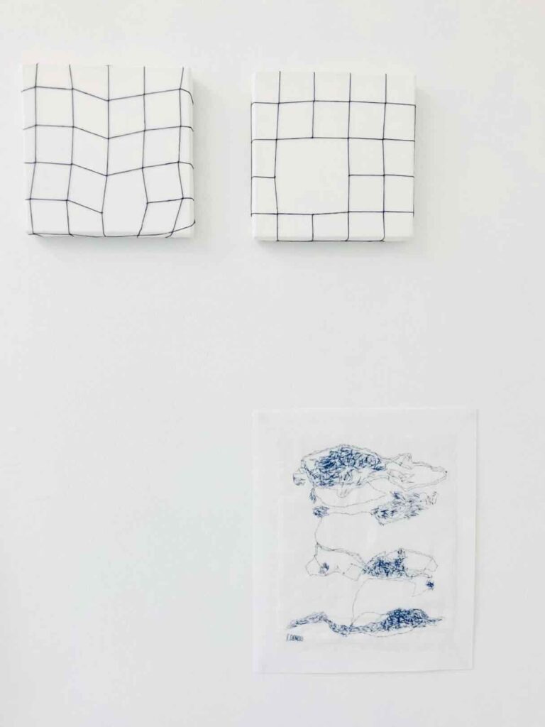 Florence Denou est une artiste pluridisciplinaire installée à Marseille (tableaux)