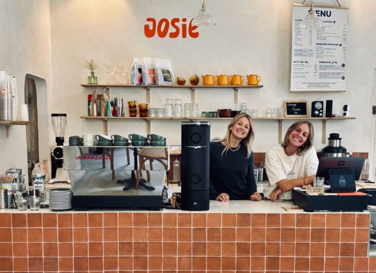 Josie est un café situé dans le quartier de la Plaine à Marseille. Il propose du café de spécialité, des petits déjeuners, des goûters et des ateliers. (soeurs josse)