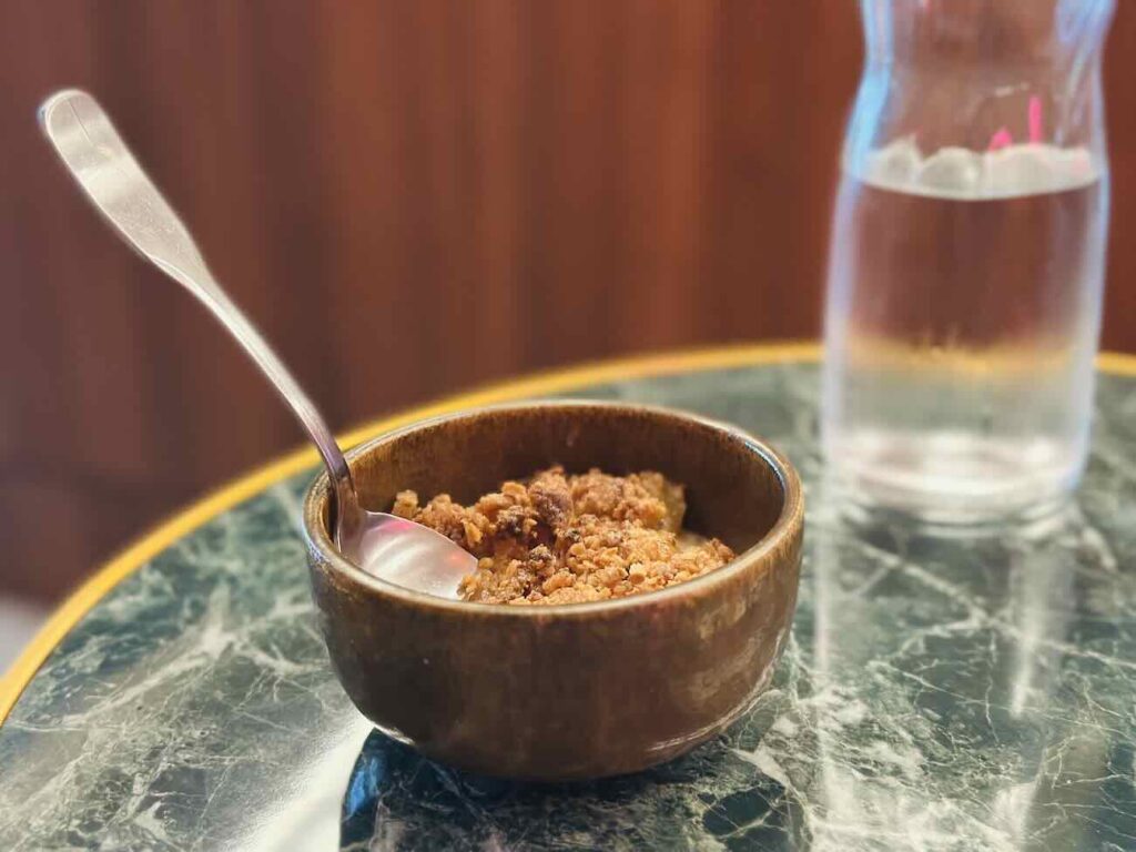 John Silver est un bistrot et coffee-shop qui propose une cuisine 100 % végétale, antispéciste et végane à Marseille à deux pas du Vieux-Port (dessert)